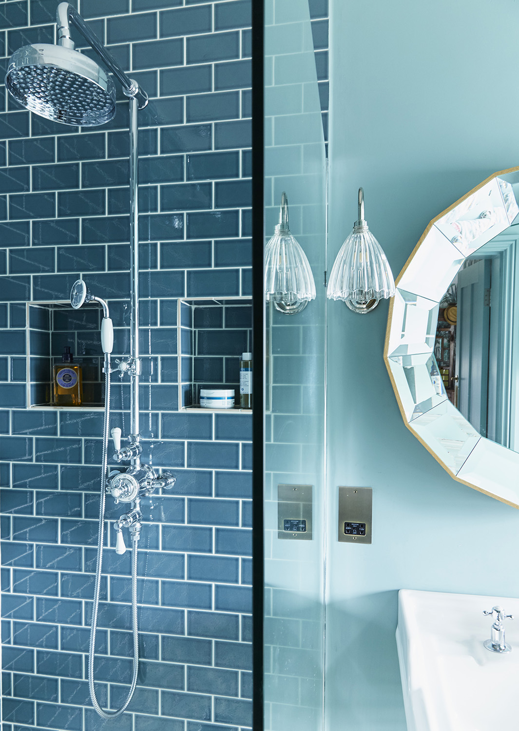 Forbes Rix Mole House WC