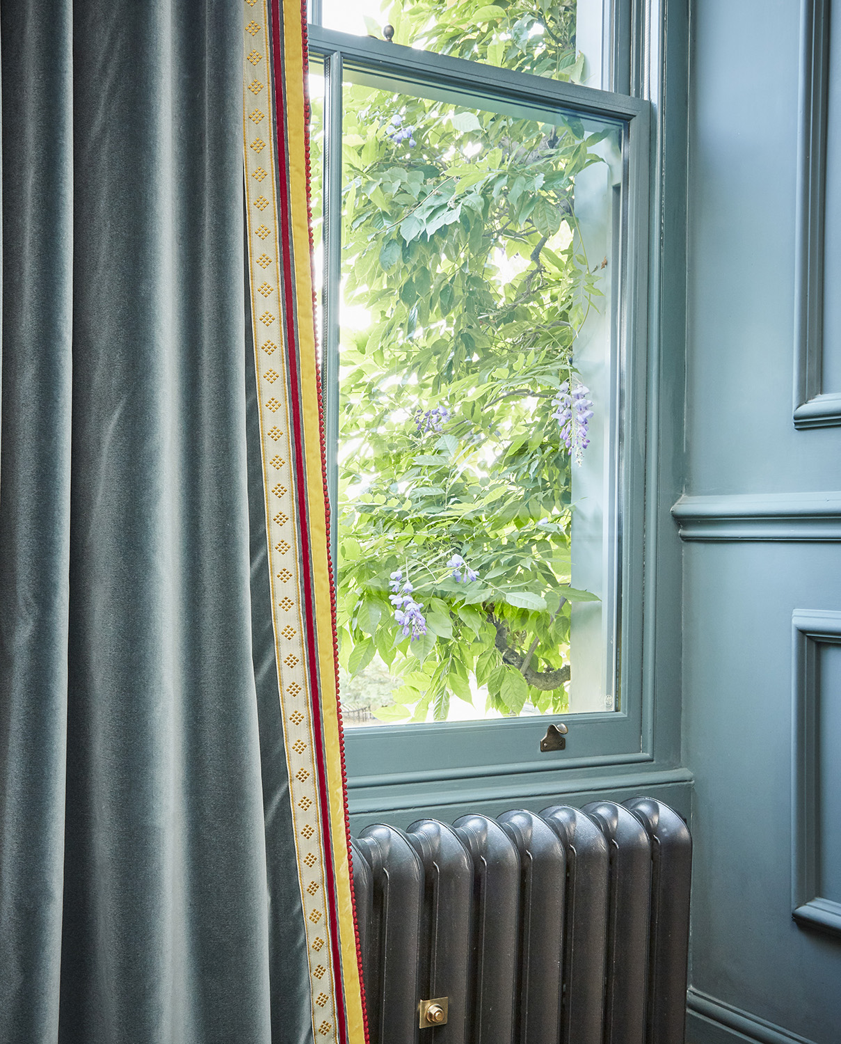 Forbes Rix Mole House Master WC