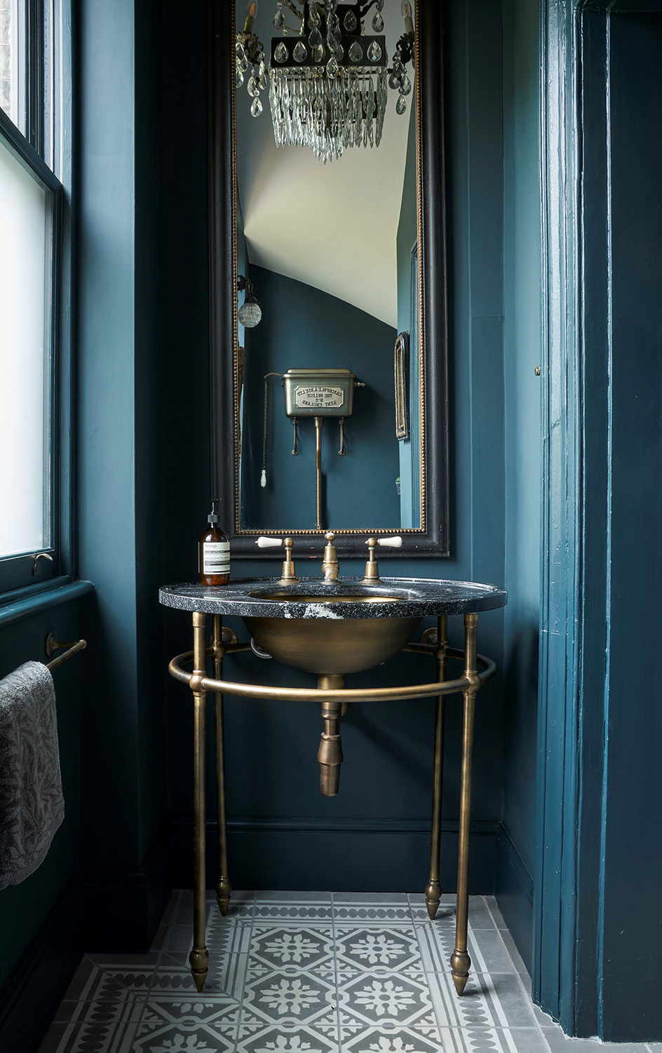 Forbes Rix Mole House WC